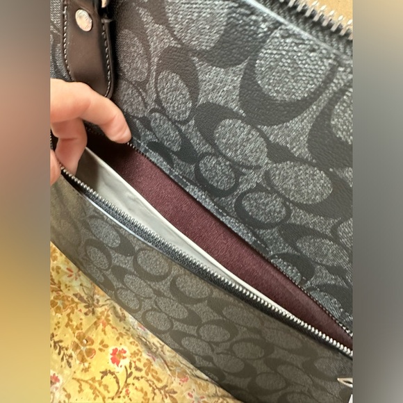 NWT Coach Graphite Black Signature Coated Canvas City Tote Shoulder Handbag - Picture 6 of 16